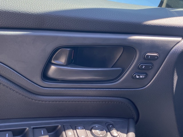 new 2025 Honda Odyssey car, priced at $45,275