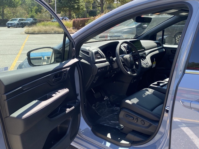 new 2025 Honda Odyssey car, priced at $45,275