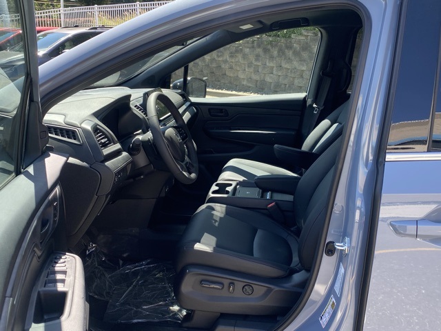 new 2025 Honda Odyssey car, priced at $45,275