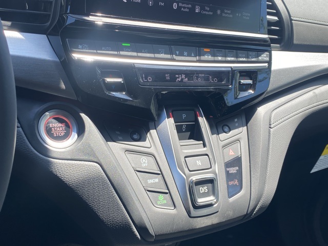 new 2025 Honda Odyssey car, priced at $45,275
