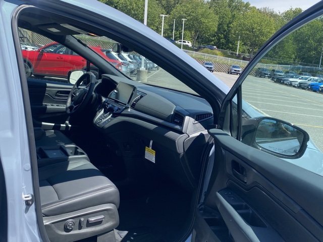 new 2025 Honda Odyssey car, priced at $45,275