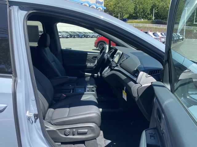 new 2025 Honda Odyssey car, priced at $45,275