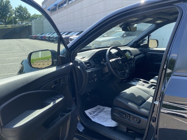 used 2023 Honda Passport car, priced at $28,996