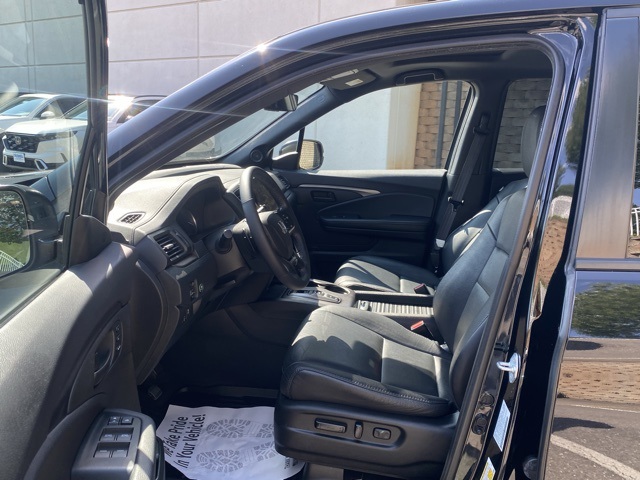 used 2023 Honda Passport car, priced at $28,996