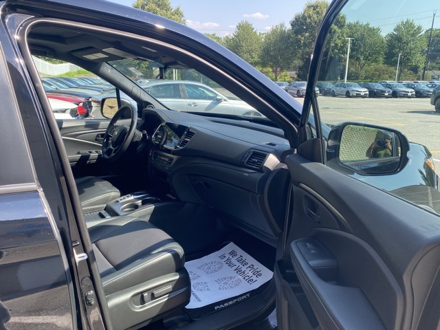 used 2023 Honda Passport car, priced at $28,996