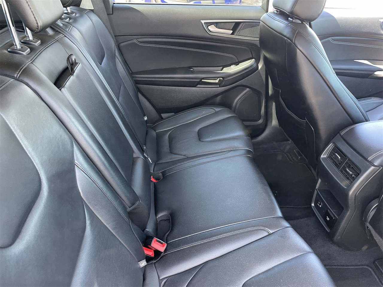 used 2021 Ford Edge car, priced at $18,306