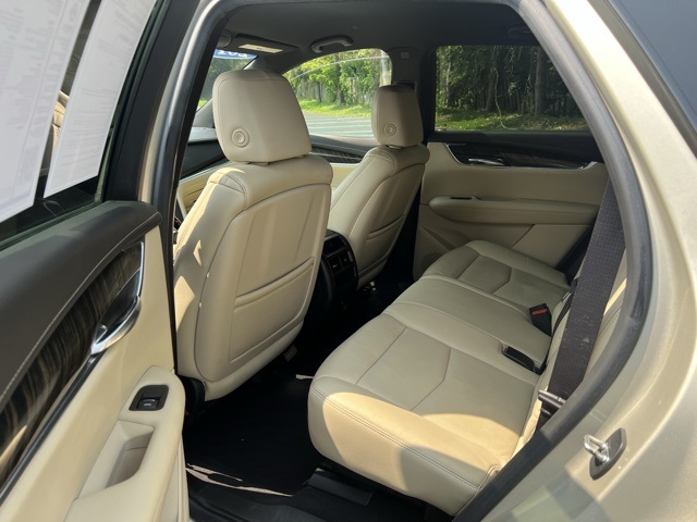 used 2017 Cadillac XT5 car, priced at $17,200