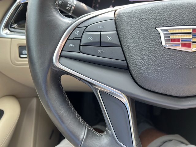 used 2017 Cadillac XT5 car, priced at $17,200