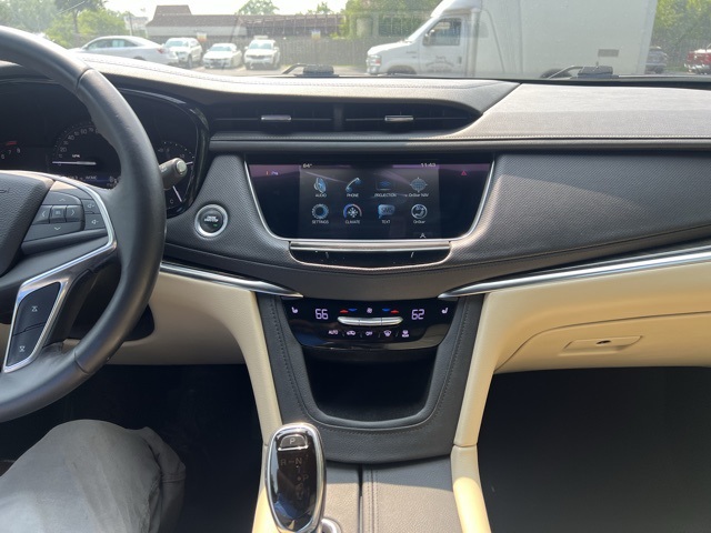 used 2017 Cadillac XT5 car, priced at $17,200