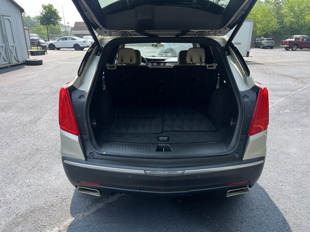 used 2017 Cadillac XT5 car, priced at $17,200