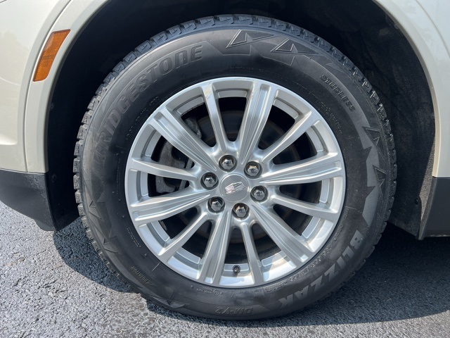 used 2017 Cadillac XT5 car, priced at $17,200