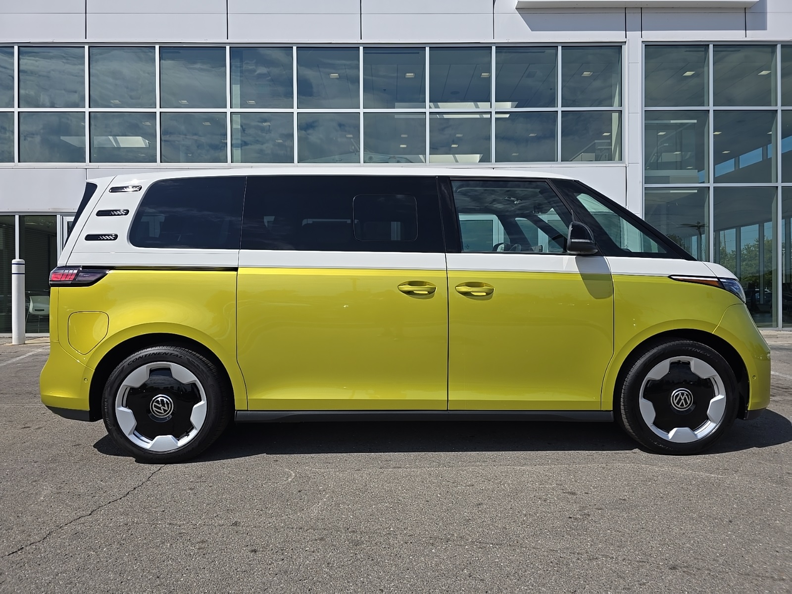 new 2025 Volkswagen ID. Buzz car, priced at $69,290