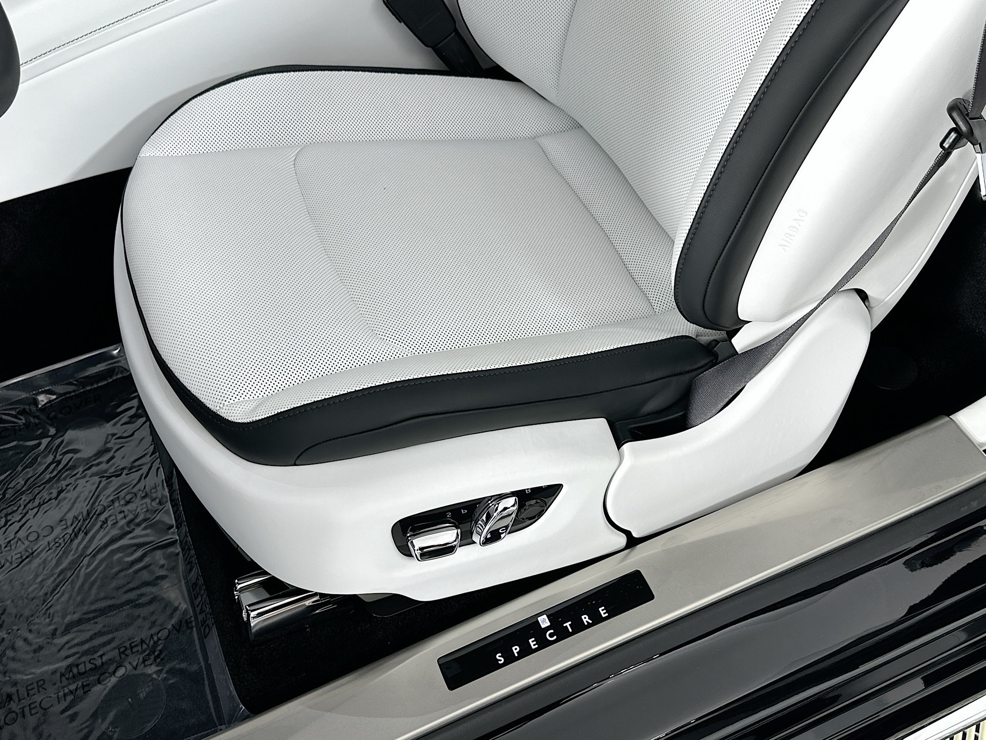 new 2026 Rolls-Royce Spectre car, priced at $504,350