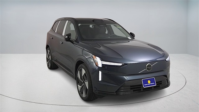 new 2025 Volvo EX90 car, priced at $96,235