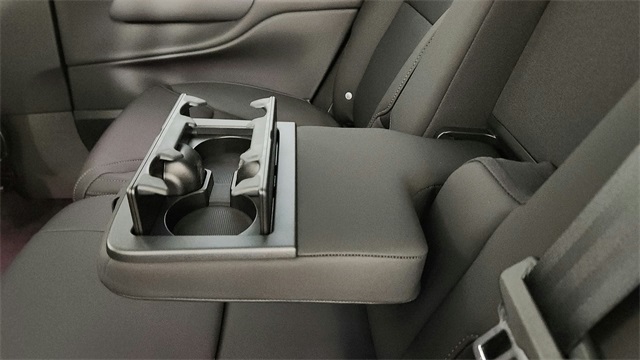 new 2025 Volvo EX90 car, priced at $96,235