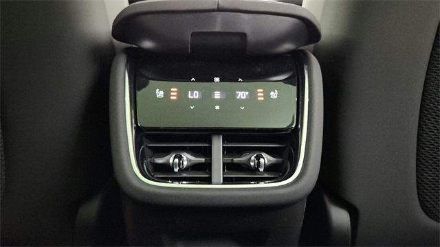 new 2025 Volvo EX90 car, priced at $96,235