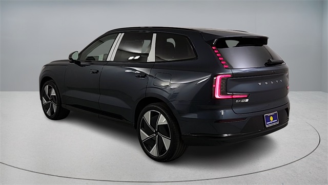 new 2025 Volvo EX90 car, priced at $96,235