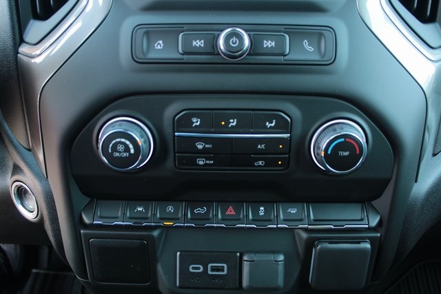 new 2026 Chevrolet Silverado 1500 car, priced at $44,040