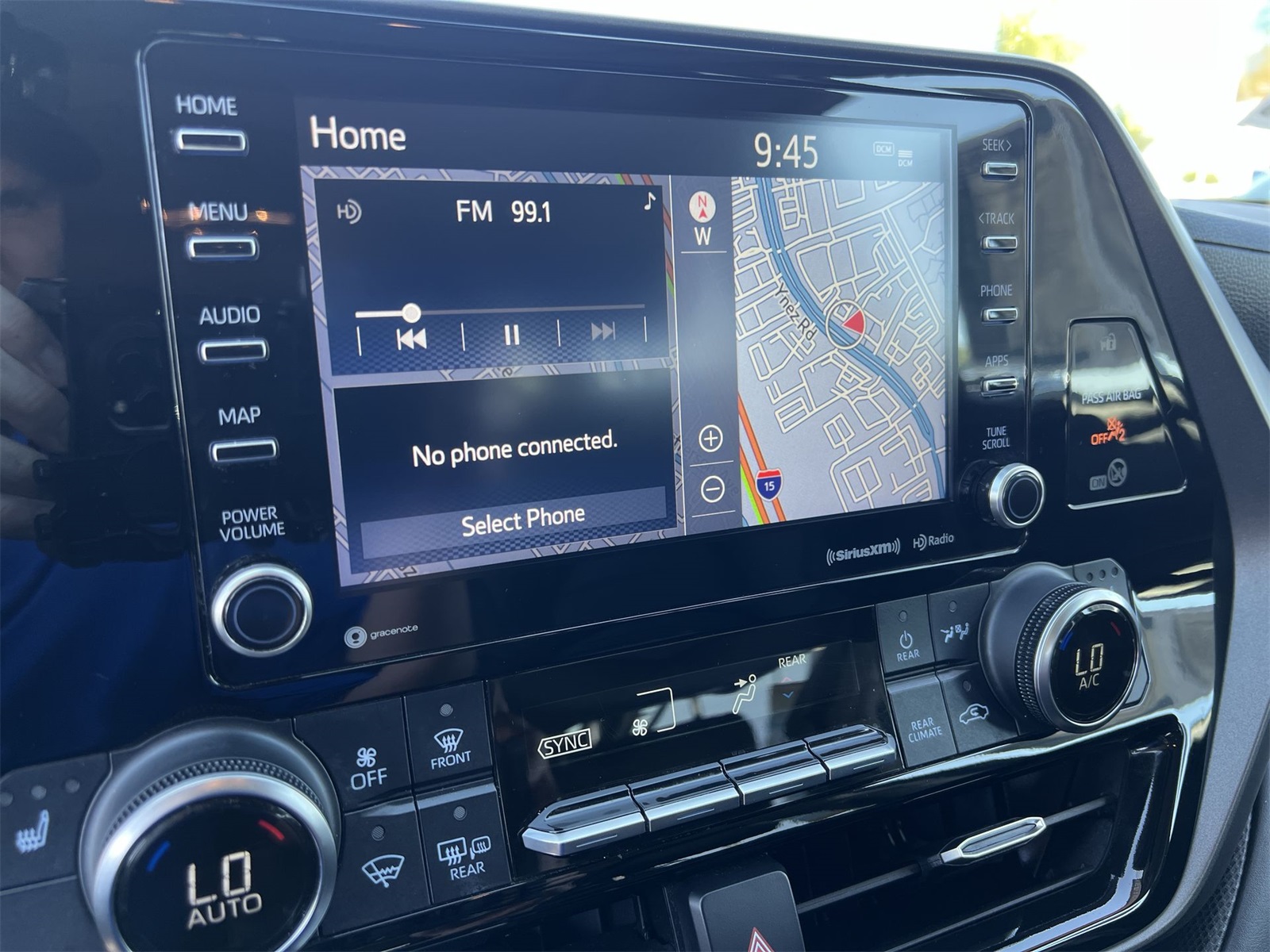 used 2022 Toyota Highlander car, priced at $30,593