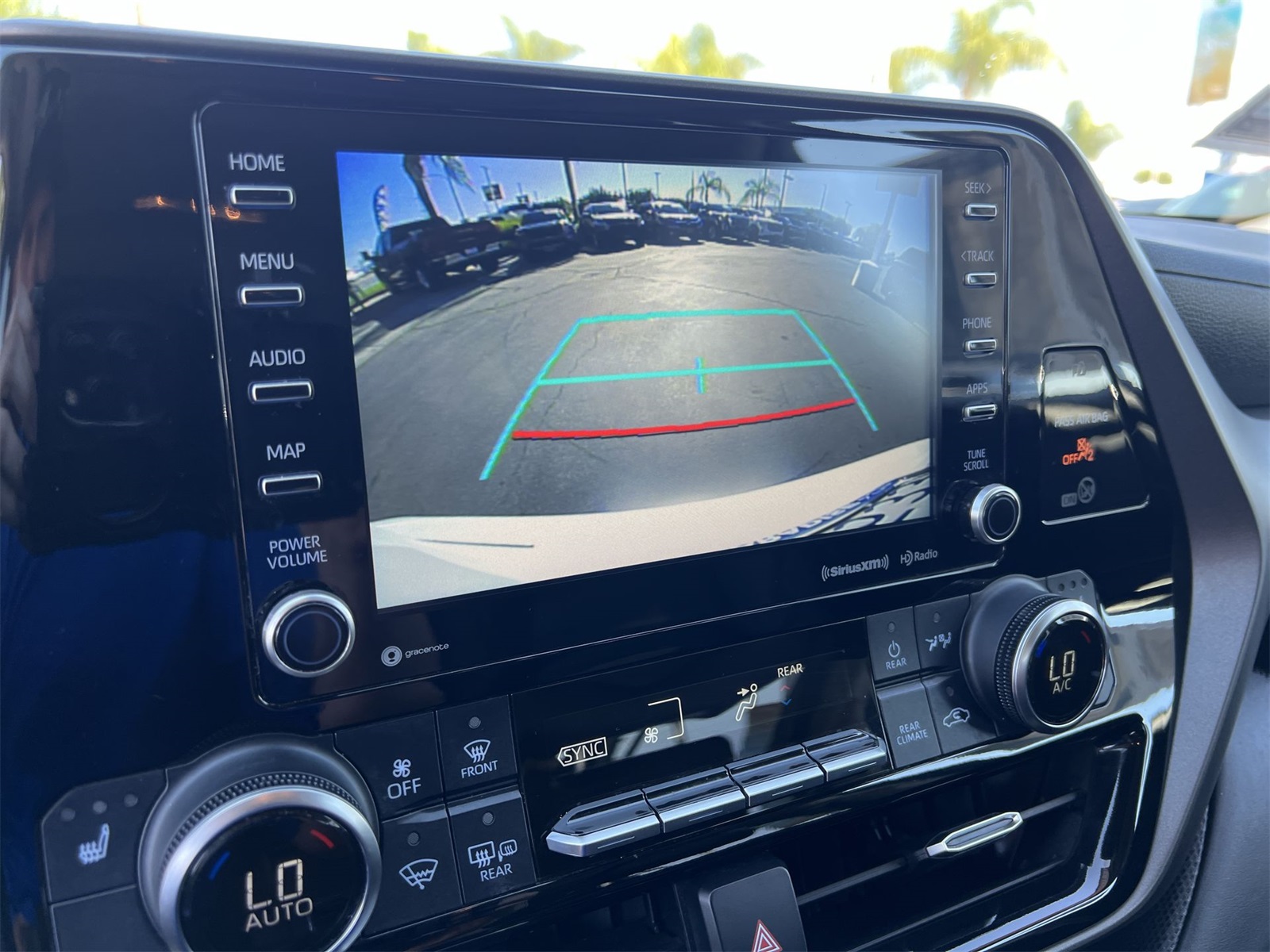 used 2022 Toyota Highlander car, priced at $30,593