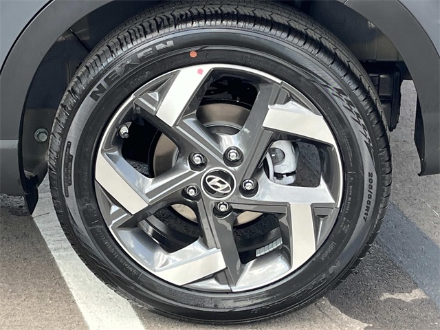 new 2025 Hyundai Venue car, priced at $23,749