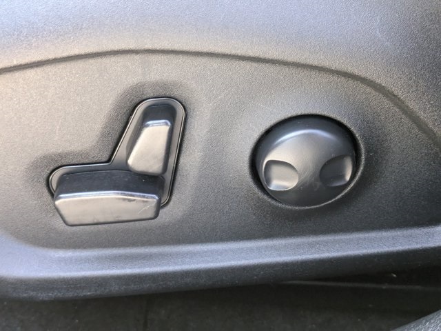 used 2024 Jeep Compass car, priced at $21,136