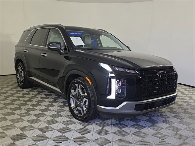 used 2024 Hyundai Palisade car, priced at $37,654