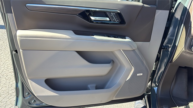 new 2026 Chevrolet Tahoe car, priced at $77,675