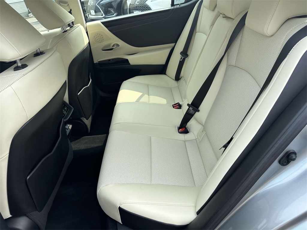 used 2022 Lexus ES car, priced at $37,495