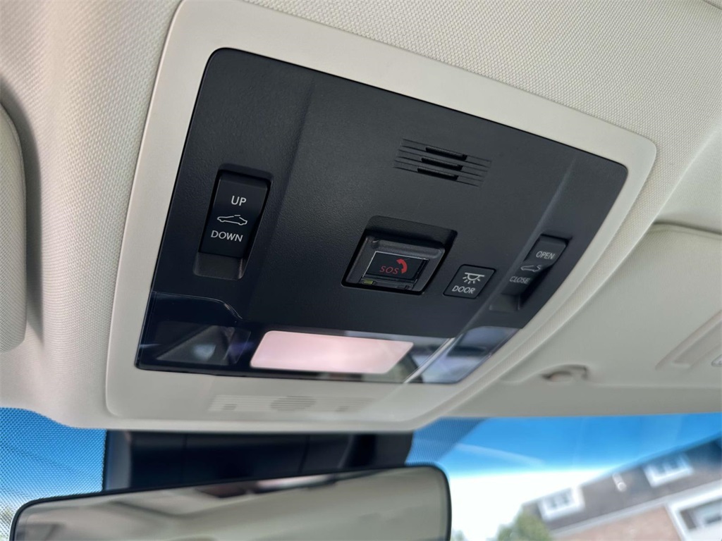 used 2022 Lexus ES car, priced at $37,495