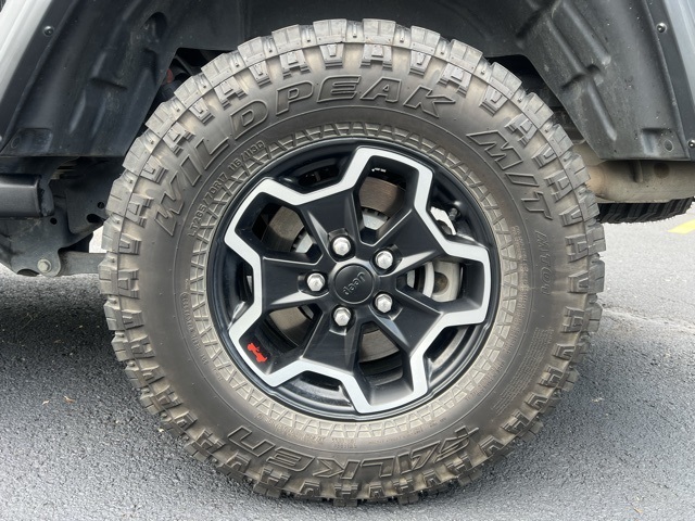 used 2023 Jeep Gladiator car, priced at $31,989