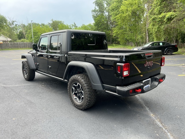 used 2023 Jeep Gladiator car, priced at $31,989