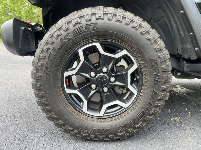 used 2023 Jeep Gladiator car, priced at $31,989