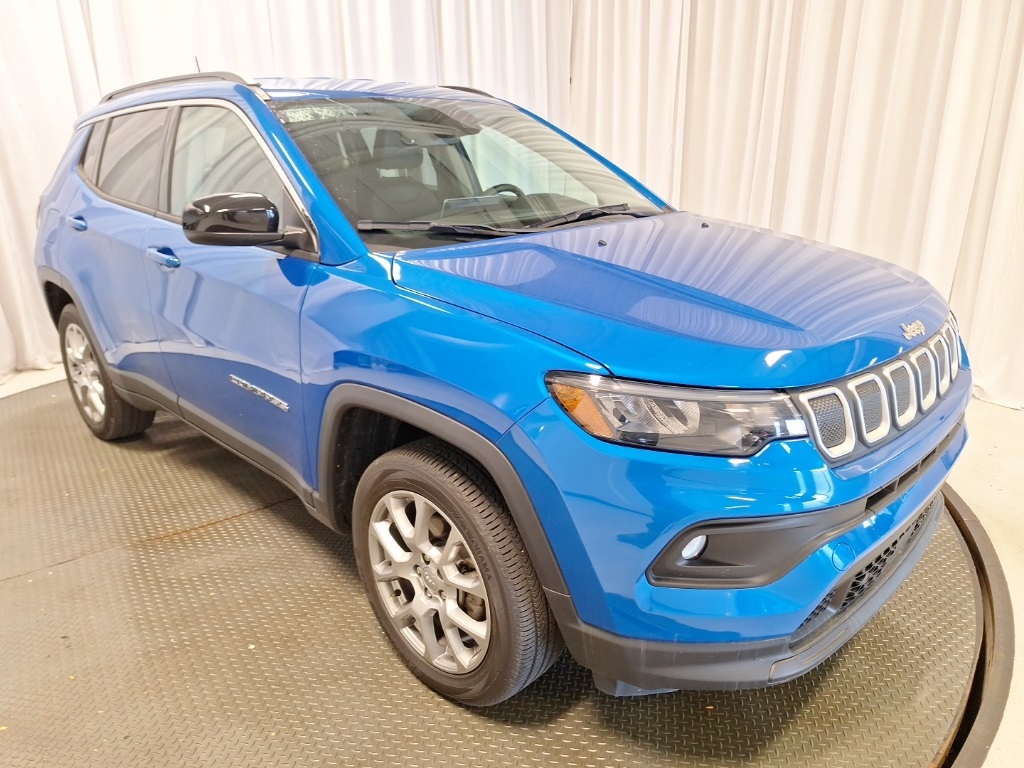 used 2022 Jeep Compass car, priced at $23,040
