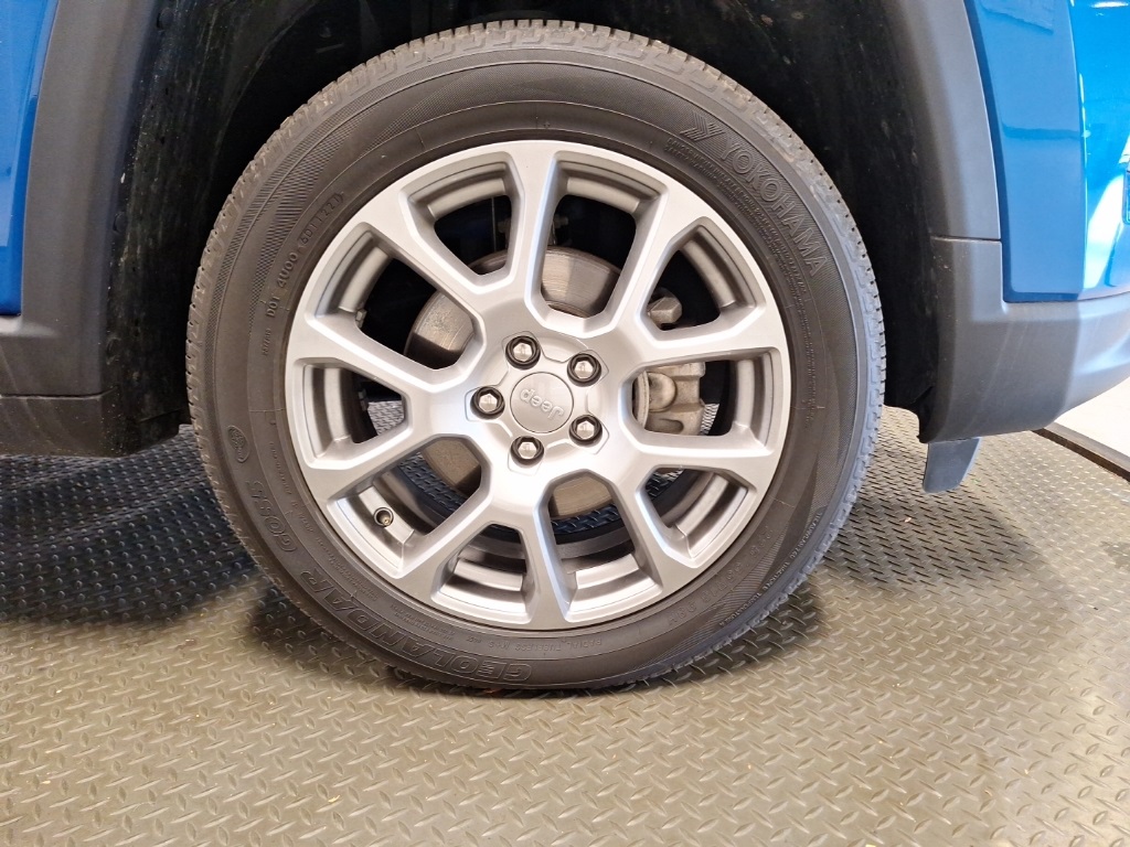 used 2022 Jeep Compass car, priced at $23,040