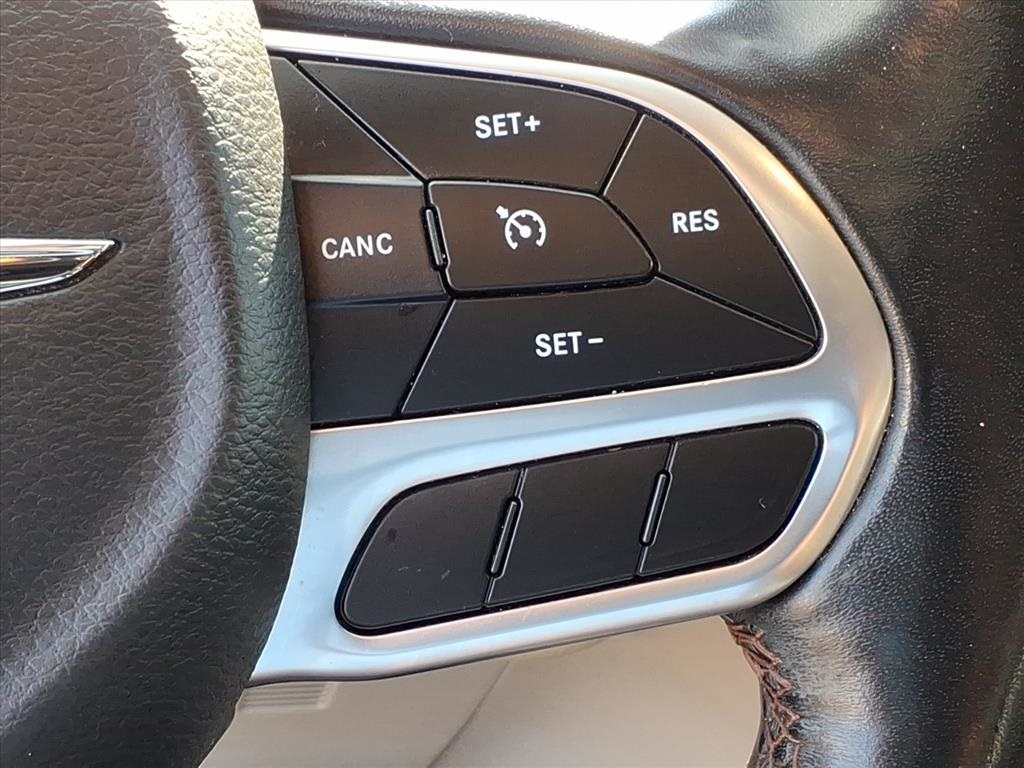 used 2020 Chrysler Pacifica car, priced at $17,900