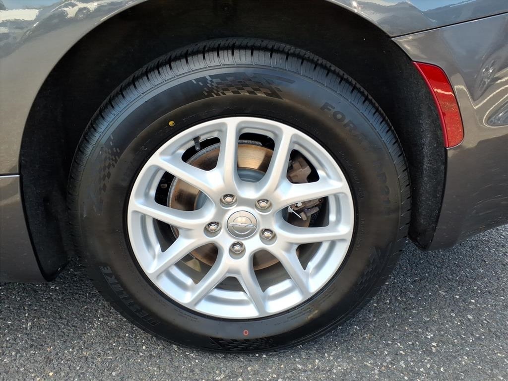 used 2020 Chrysler Pacifica car, priced at $17,900