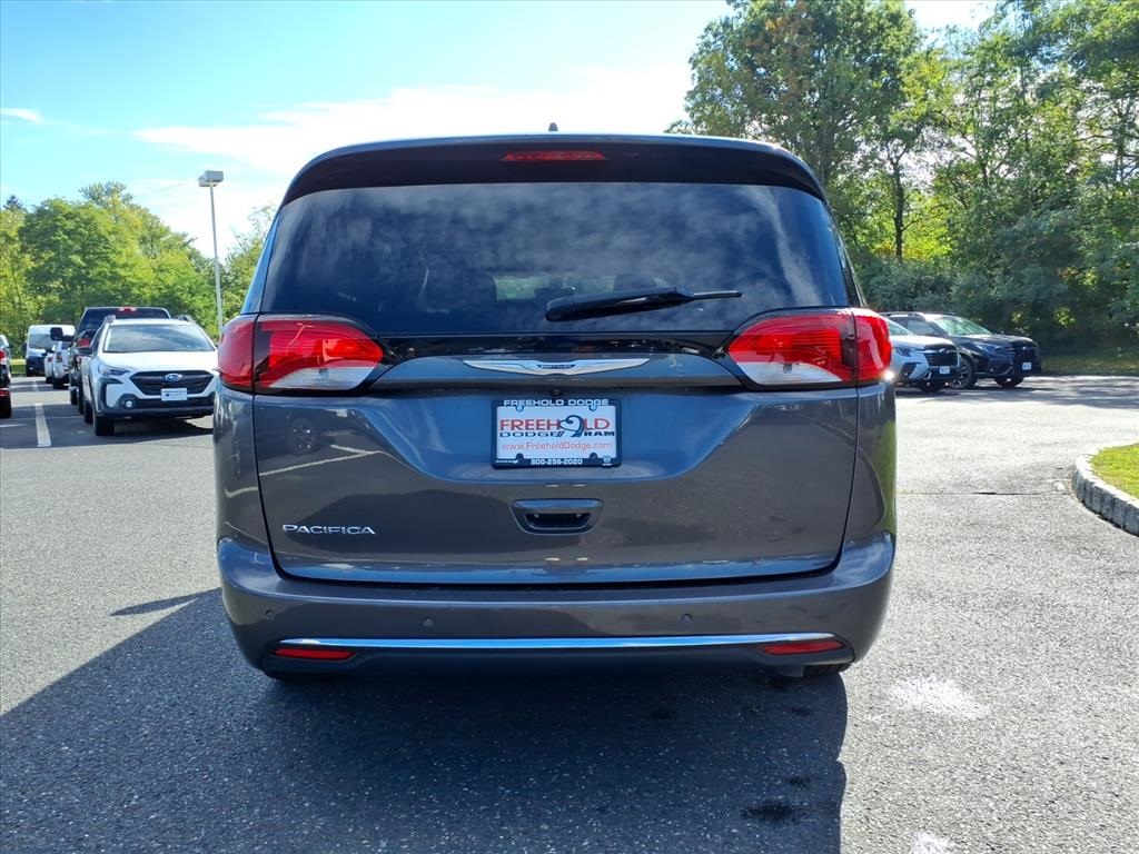 used 2020 Chrysler Pacifica car, priced at $17,900