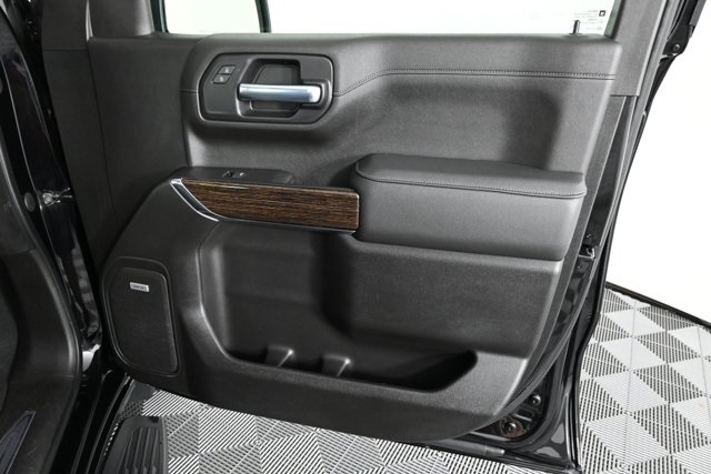 used 2021 GMC Sierra 1500 car, priced at $43,271