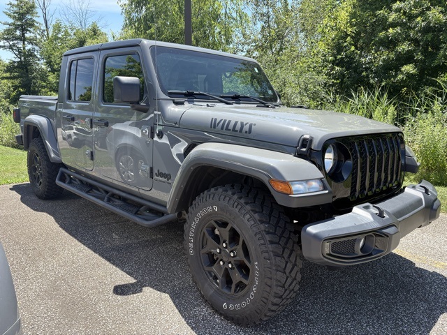 used 2022 Jeep Gladiator car, priced at $31,903