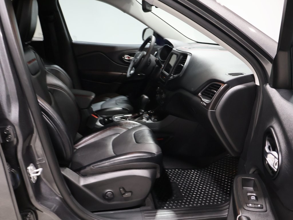 used 2022 Jeep Cherokee car, priced at $27,500