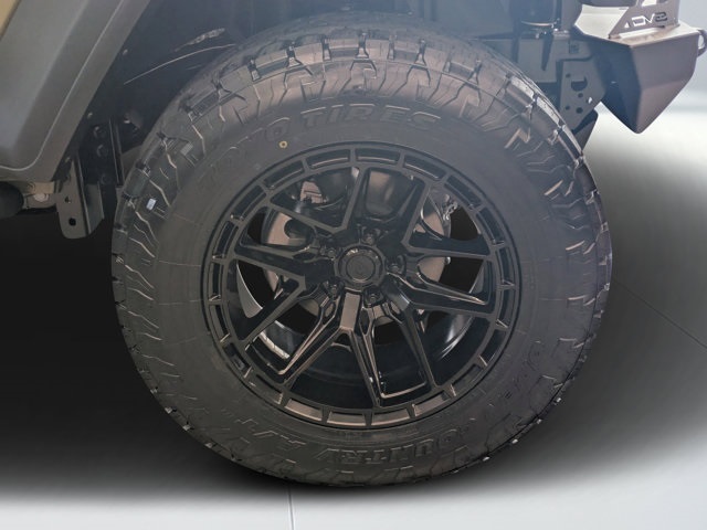 new 2025 Jeep Wrangler car, priced at $58,741