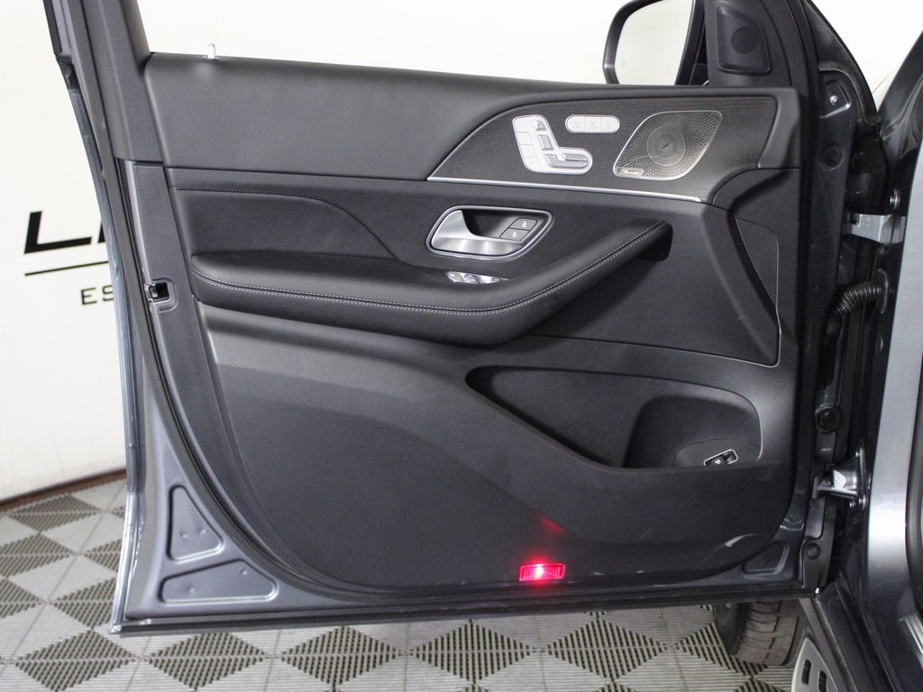 used 2024 Mercedes-Benz GLS car, priced at $77,998