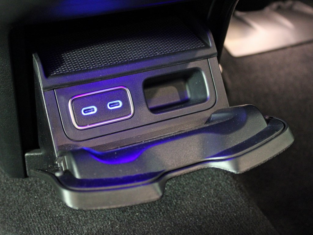 used 2024 Mercedes-Benz GLS car, priced at $77,998