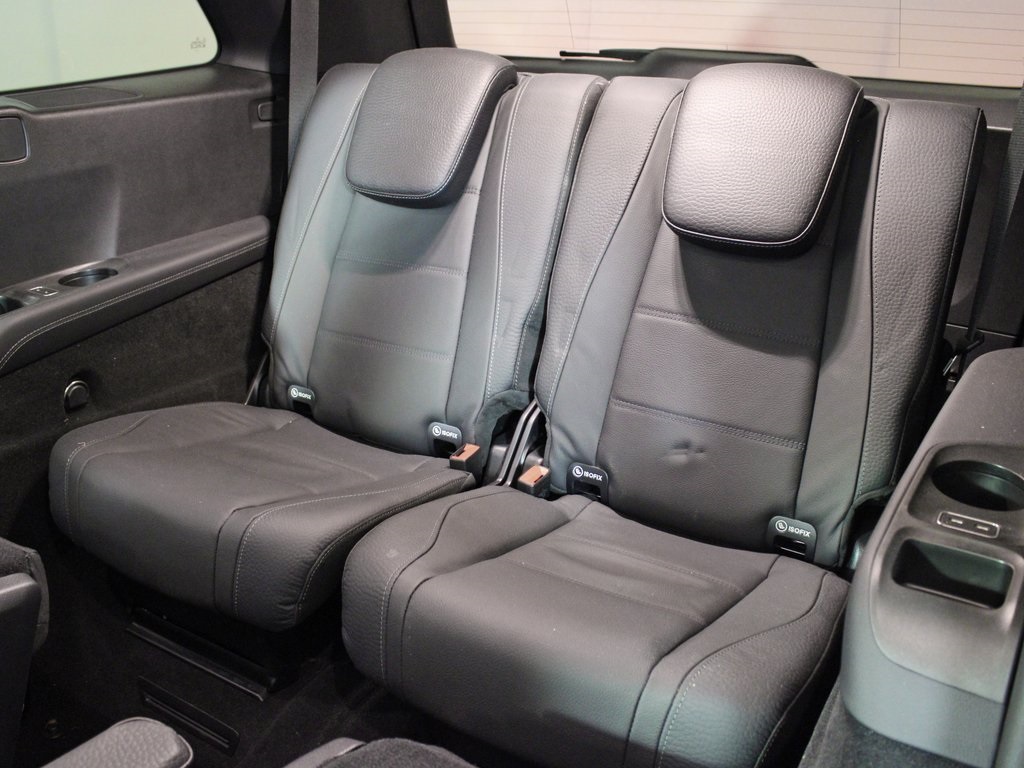 used 2024 Mercedes-Benz GLS car, priced at $77,998