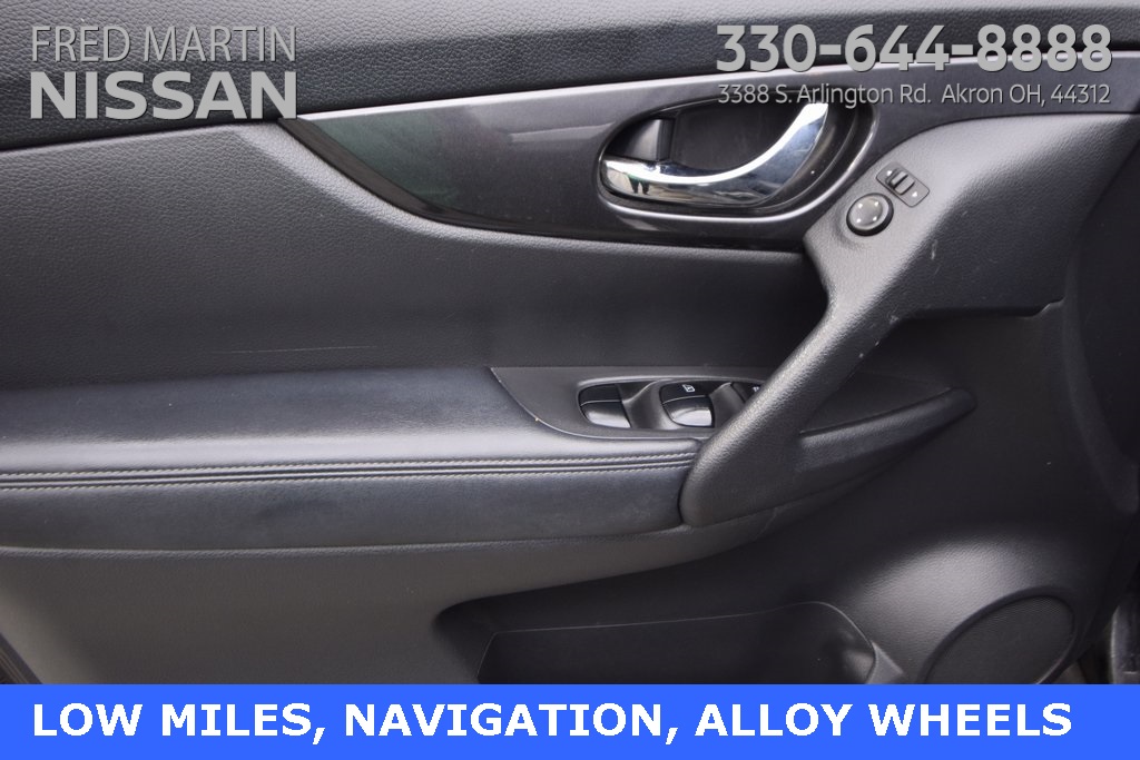 used 2017 Nissan Rogue car, priced at $15,773
