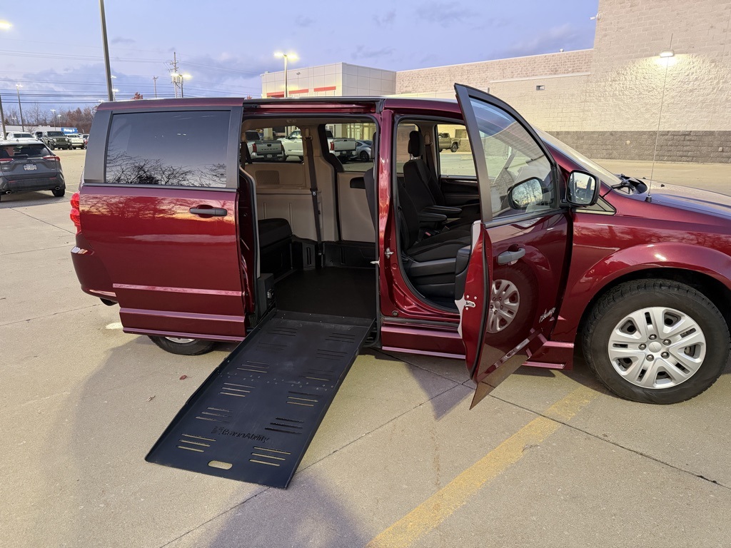 used 2019 Dodge Grand Caravan car, priced at $46,903