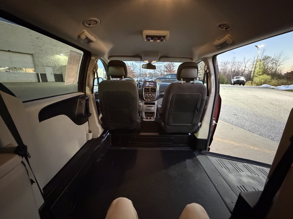 used 2019 Dodge Grand Caravan car, priced at $46,903
