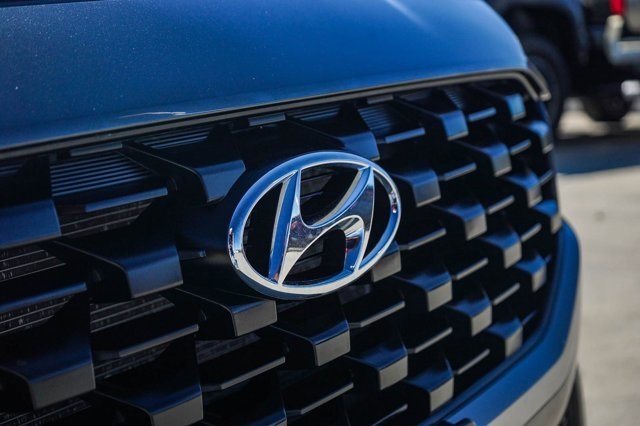 used 2023 Hyundai Santa Fe car, priced at $21,988