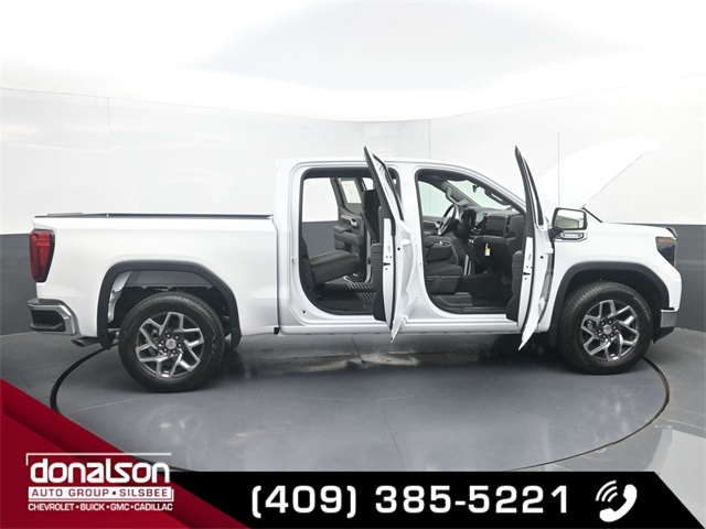 new 2025 GMC Sierra 1500 car, priced at $43,500